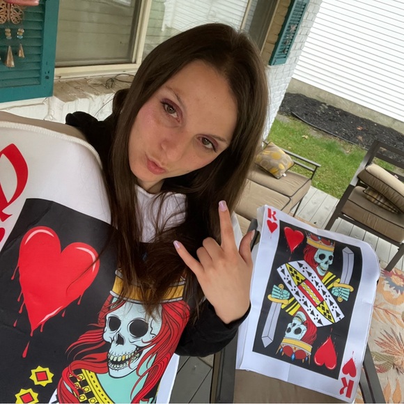 Meet your Posher, Alicia (The Purse Plug👜🔌🛍) - Picture 5 of 16